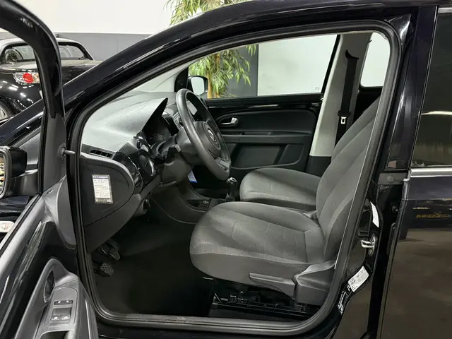 Volkswagen up! 1.0 move up! BlueMotion // Airco 2016 Benzine 5