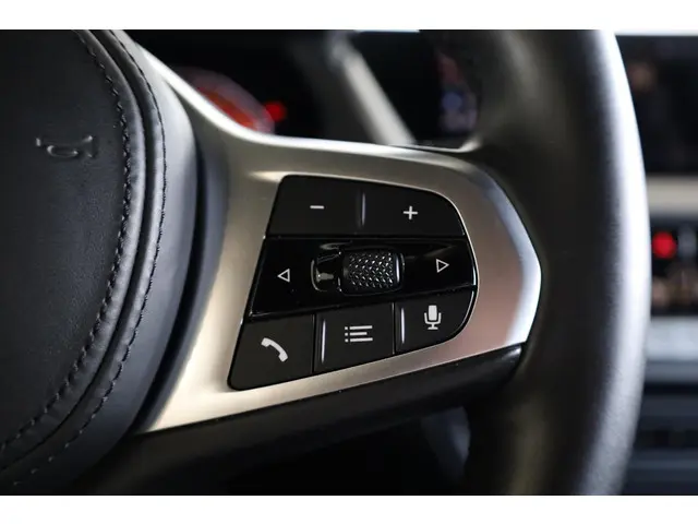 BMW 1 Serie 5-deurs 120i 2021 Benzine 22