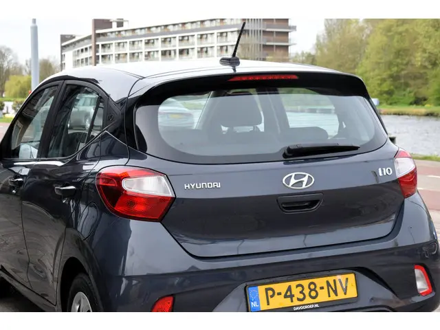 Hyundai i10 1.0 Comfort 2022 Benzine 11