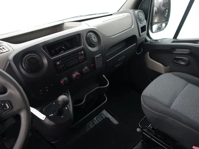 Opel Movano 2.3 CDTI L2H3 Aut- 2015 Diesel 7