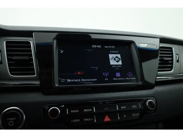 Kia e-Niro ExecutiveLine 64 kWh 2019 Elektrisch 16