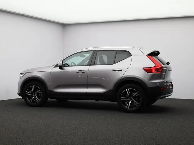 Volvo XC40 B3 163PK Core Business Edition 2025 Benzine 18