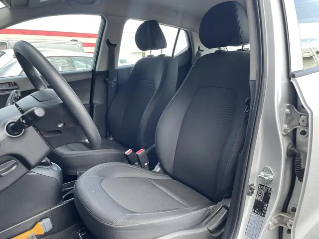 Hyundai i10 1.0i i-Motion 2018 Benzine 10