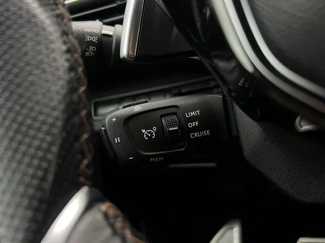 Peugeot 5008 1.2 PureTech GT-Line 2023 Benzine 13