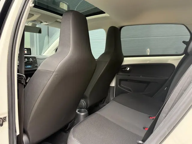 SEAT Mii 1.0 Style Sport 2013 Benzine 12