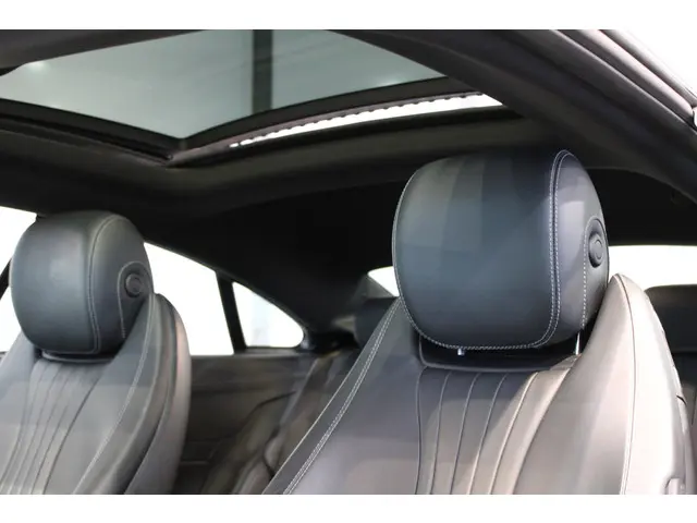 Mercedes-Benz E-Klasse Coupé 200 Premium 2019 Benzine 9