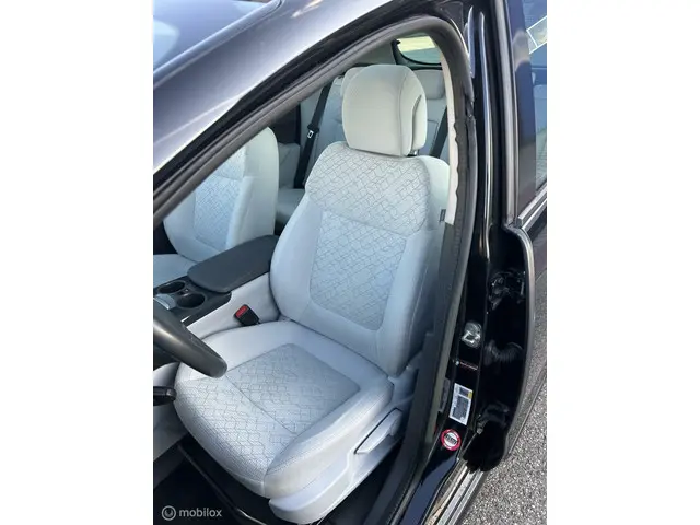 Peugeot 3008 1.6 Active 2014 2014 Benzine 8