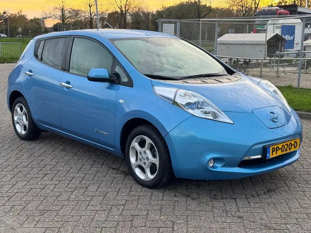 Nissan Leaf Base 24 kWh uit 2013 2013 Elektrisch