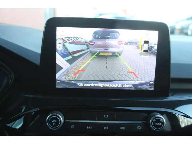 Ford Kuga 2.5 PHEV ST-Line X 2020 Hybride Benzine 21