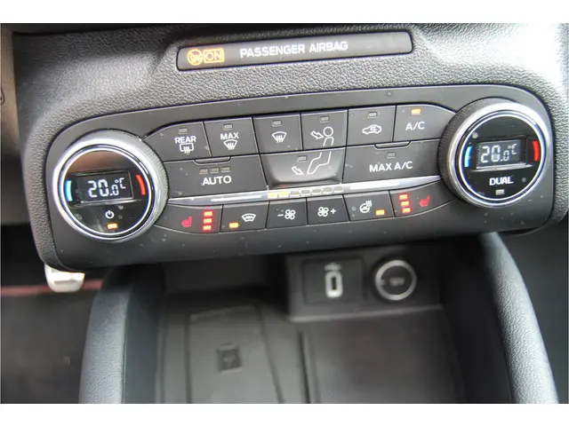 Ford Focus 1.5 EcoBoost ST-Line-X 150pk 5dr 2019 Benzine 30