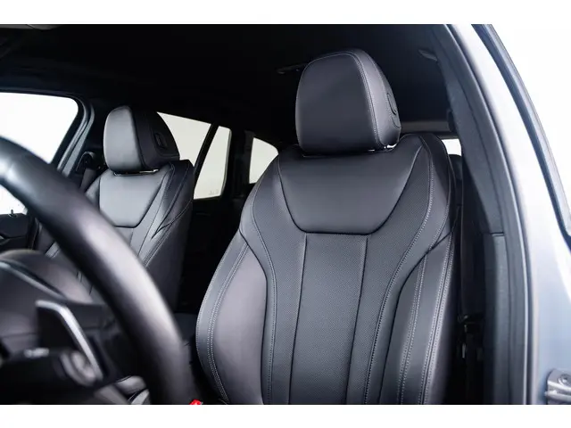 BMW X3 xDrive30e High Executive 2022 Hybride Benzine 17