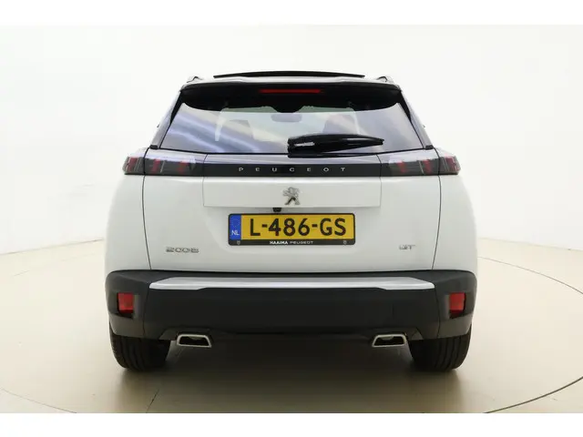 Peugeot 2008 1.2 PureTech GT Pack 2021 Benzine 11