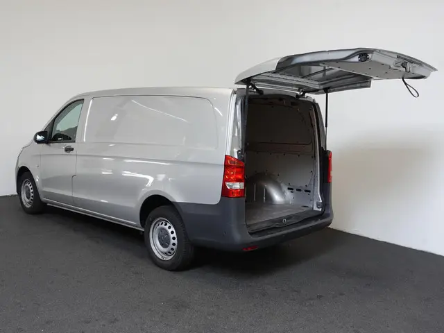 Mercedes-Benz Vito 114 CDI Lang Automaat 2020 Diesel 39