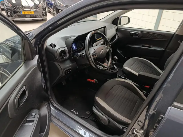 Hyundai i10 1.0 Comfort 2022 Benzine 3