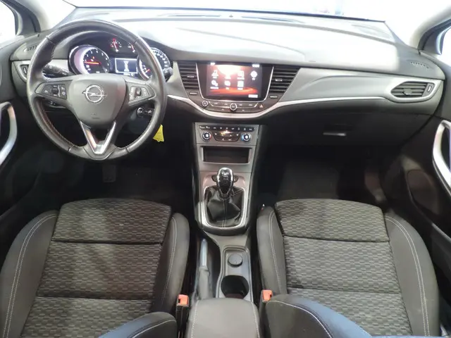 Opel Astra Sports Tourer 1.4 Online Edition 2018 Benzine 16