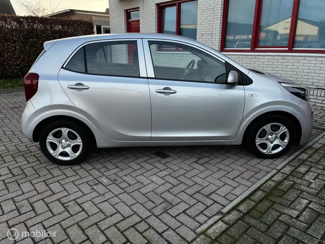 Kia Picanto 1.0 CVVT ComfortLine 2017 Benzine 4