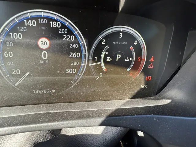 Jaguar F-PACE 2.0 Portfolio 2016 Diesel 15