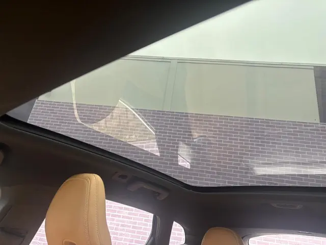 Volvo V40 2.0 T2 Nordic+ 2016 Benzine 7