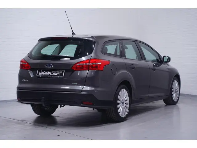 Ford Focus Wagon 1.0 Trend 2016 Benzine 4