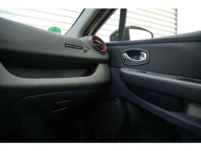 Renault Clio R.S. 2017 Benzine 22