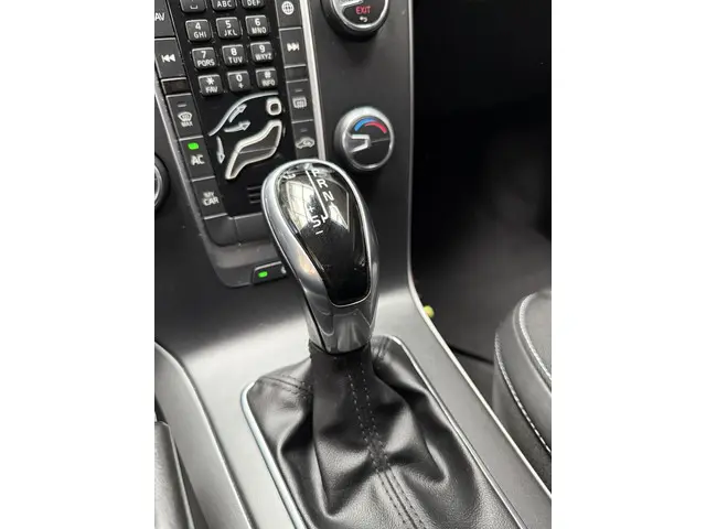 Volvo V40 1.5 T2 Inscription Automaat! 2019 Benzine 12