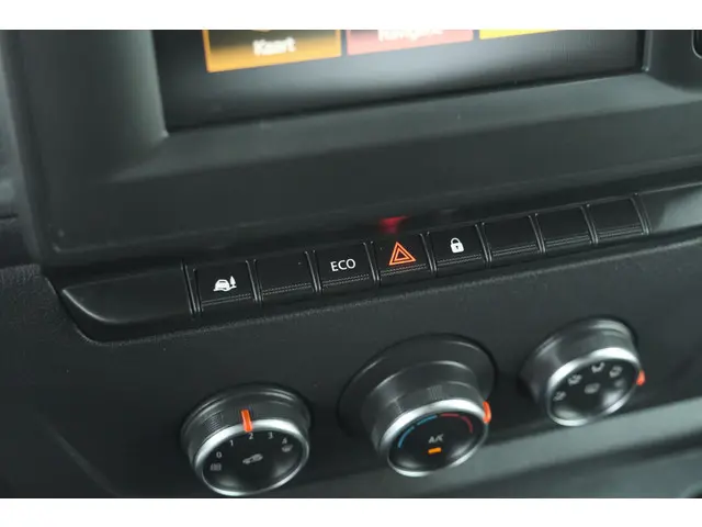 Renault Master T35 2.3 dCi 135 L2H2 Comfort 2022 Diesel 47