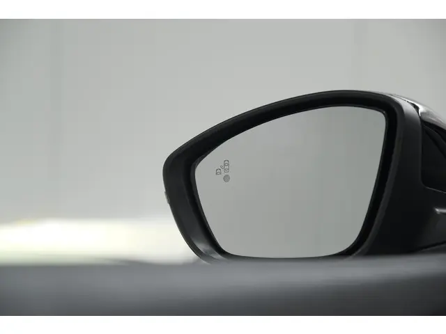 Peugeot e-2008 EV GT Pack 50 kWh 2021 Elektrisch 22