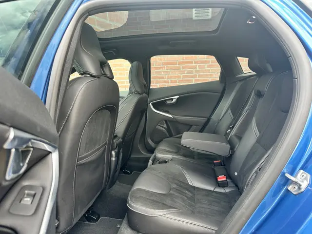 Volvo V40 1.5 T3 Polar+ Sport 2019 Benzine 11
