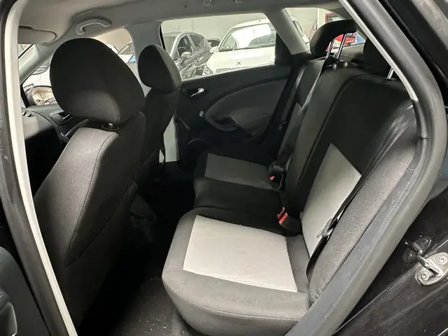SEAT Ibiza ST 1.2 TDI Style Ecomotive 2013 Diesel 12