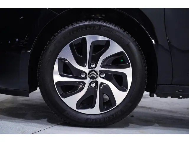 Citroën C3 1.2 PureTech Exclusive 2016 Benzine 17