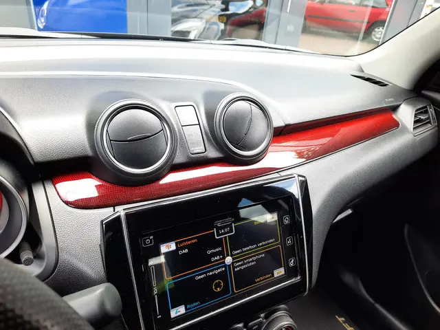 Suzuki Swift 1.4 Sport Smart Hybrid 2021 Benzine 17