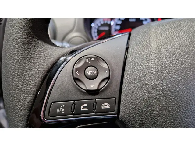 Mitsubishi Space Star 1.2 Dynamic 2025 Benzine 14