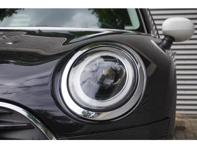 MINI Clubman Cooper 2022 Benzine 17