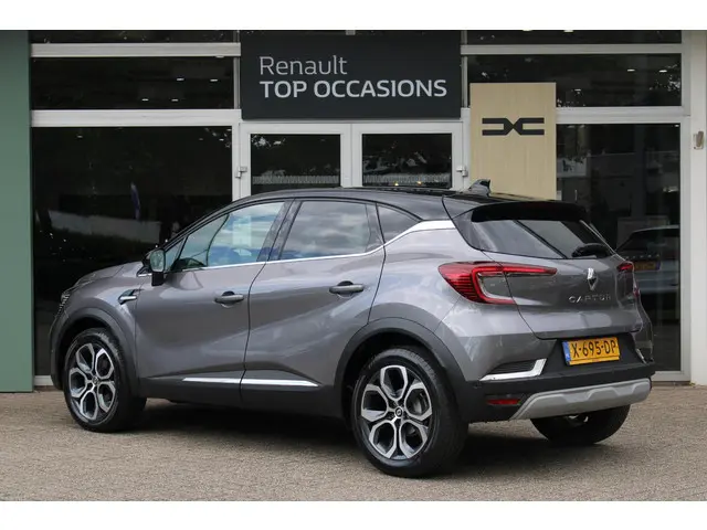 Renault Captur 1.0 TCe 90 techno 2023 Benzine 6