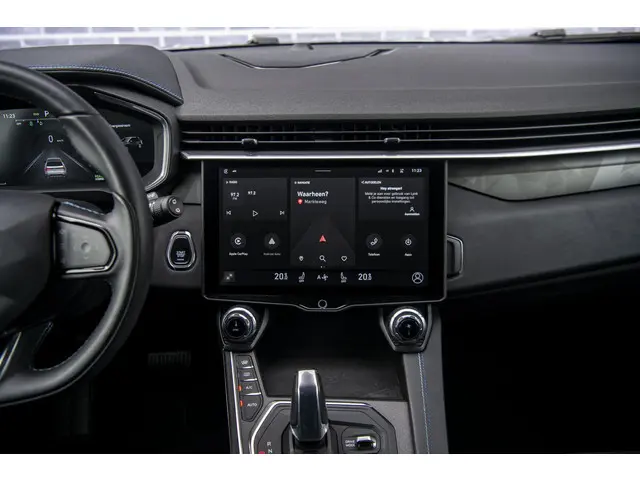 Lynk & Co 01 1.5 Plug-in Hybride 2022 Hybride Benzine 20