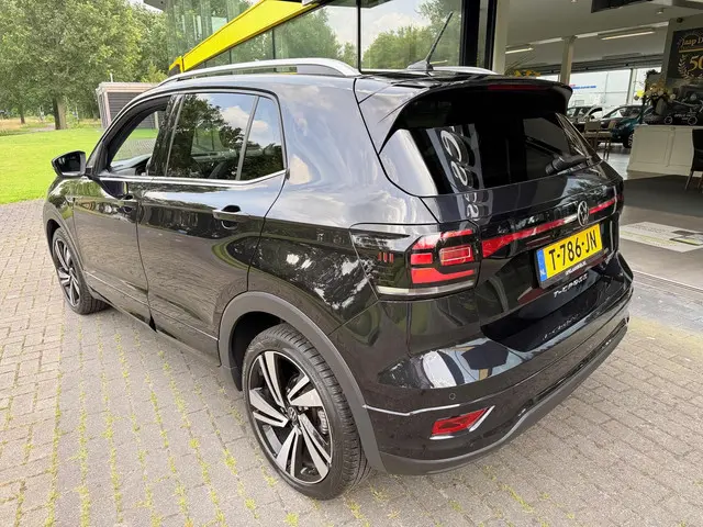 Volkswagen T-Cross 3