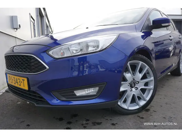 Ford Focus Wagon 1.0 Lease Edition 2017 Benzine 12