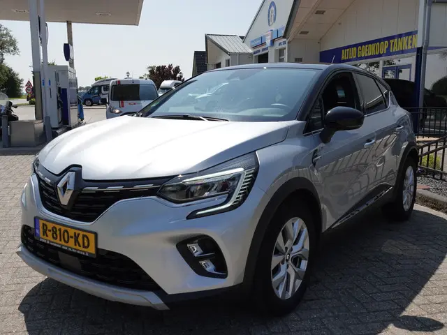Renault Captur 1.0 TCe 90PK Intens 2022 Benzine 14