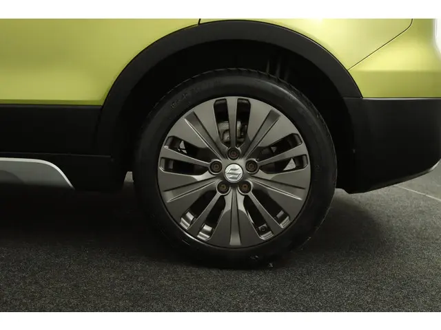 Suzuki S-Cross SX4 1.6 Business Edition Pro 2014 Benzine 38