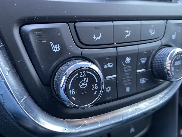 Opel Mokka 1.4 T Cosmo 2015 Benzine 13