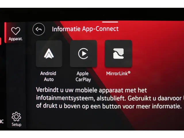 Volkswagen Golf Variant 1.0 TSI Life 2022 Benzine 18