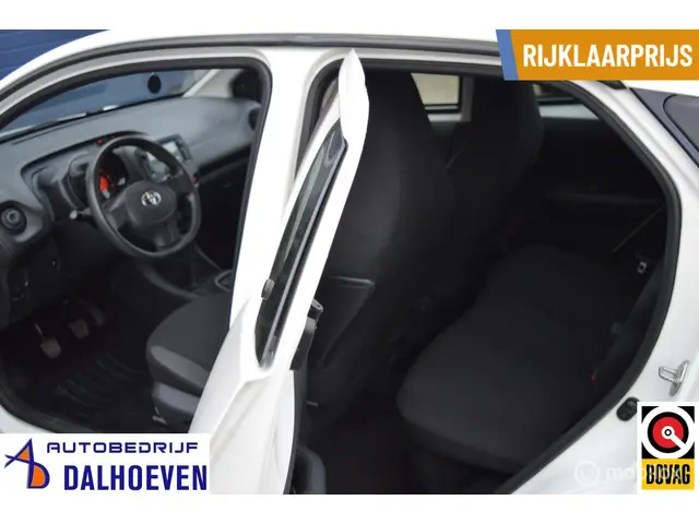 Toyota Aygo 1.0 VVT-i x 2016 Benzine 10