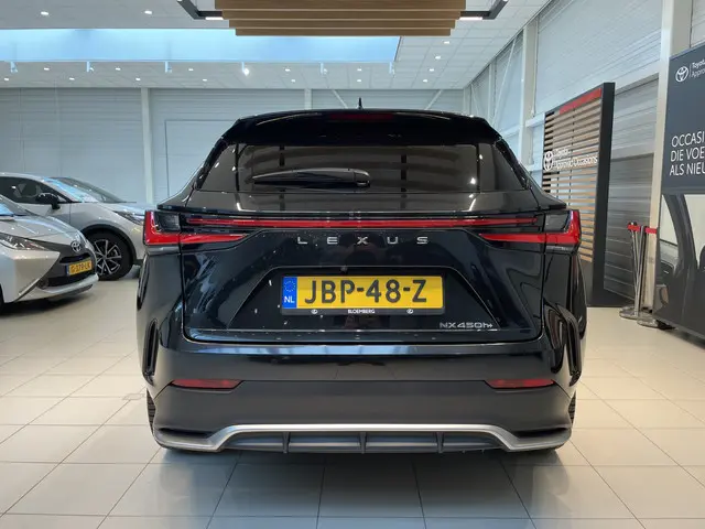 Lexus NX 450h+ AWD F SPORT Line 2022 Hybride Benzine 20