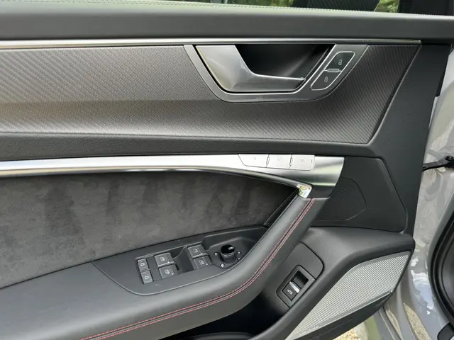 Audi RS6 TFSI quattro 2022 Benzine 22