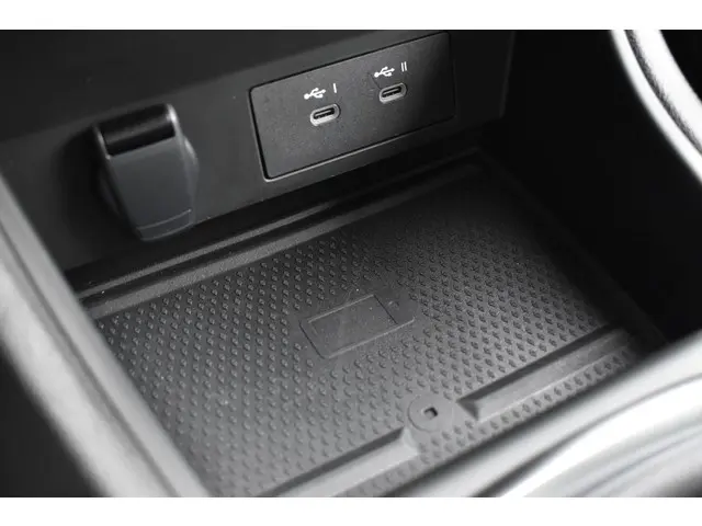 Renault Captur TCe 90 techno 2024 Benzine 23