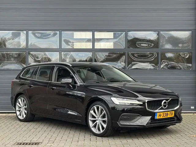 Volvo V60 2.0 T4 R-DESIGN 2020 Benzine 16