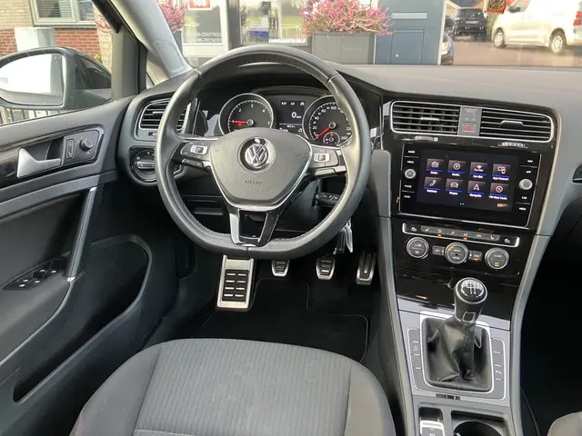 Volkswagen Golf Variant 1.6 TDI 2018 Diesel 4