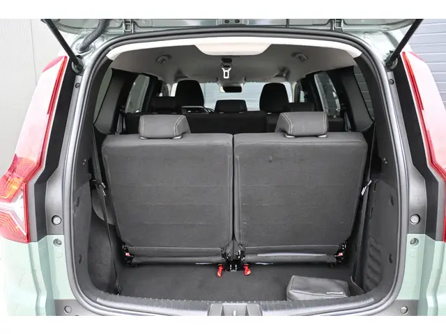 Dacia Jogger Hybrid 140 Extreme 2025 Hybride Benzine 14