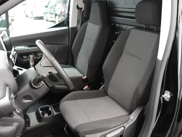 Opel Combo 1.5D L1H1 Edition 2021 Diesel 17
