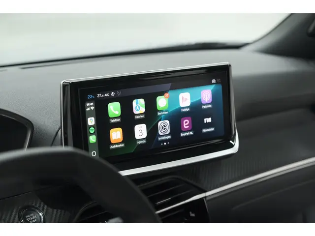 Peugeot 2008 PureTech 100 Allure 2024 Benzine 58